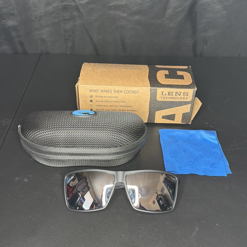 Costa Sunglasses Black Frame Silver Mirror Finish New w/ Case & Bo